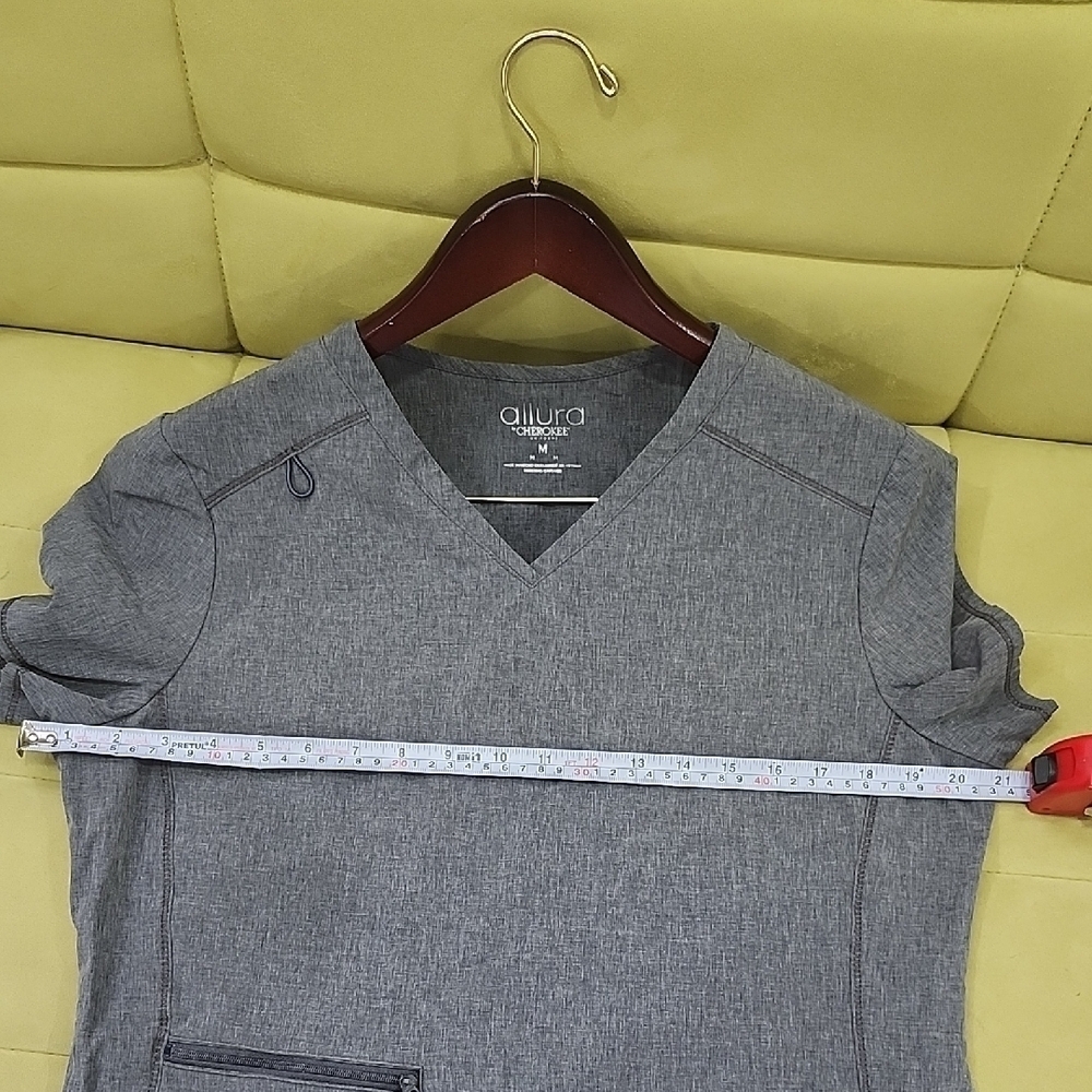 Cherokee Allura Gray Scrub Top - Picture 6 of 6